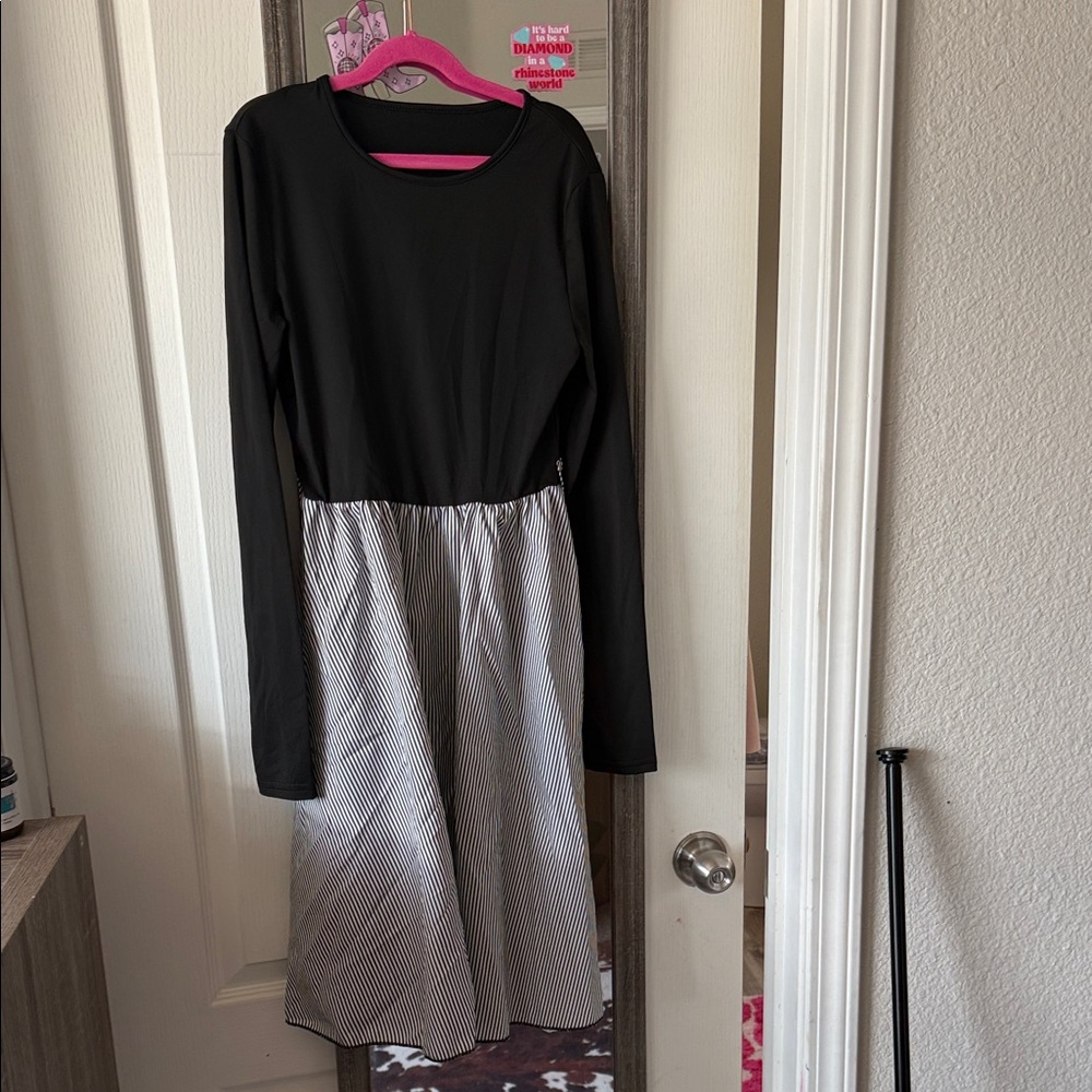 SHEIN Black and White Casual Dress